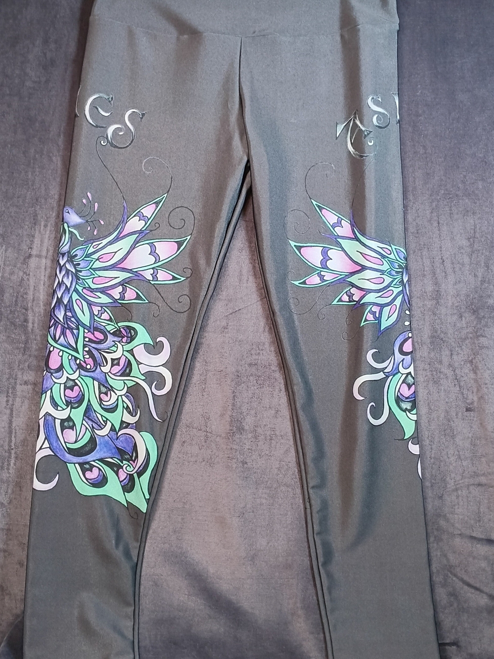 Teespring High-Rise Gray Leggings with Pastel Floral Wing Print